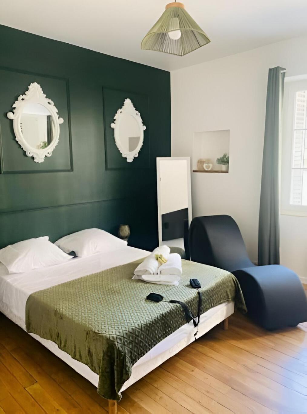 Romantique Balneo Appartement *